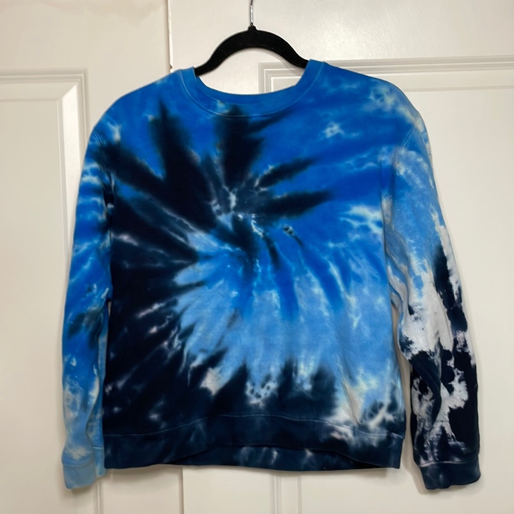 Tie-dye crewneck